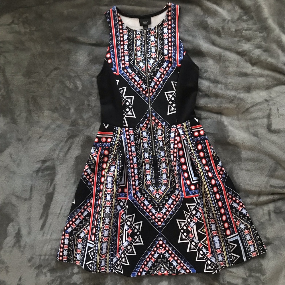 Colorful Patterned Dress - Picture 5 of 5